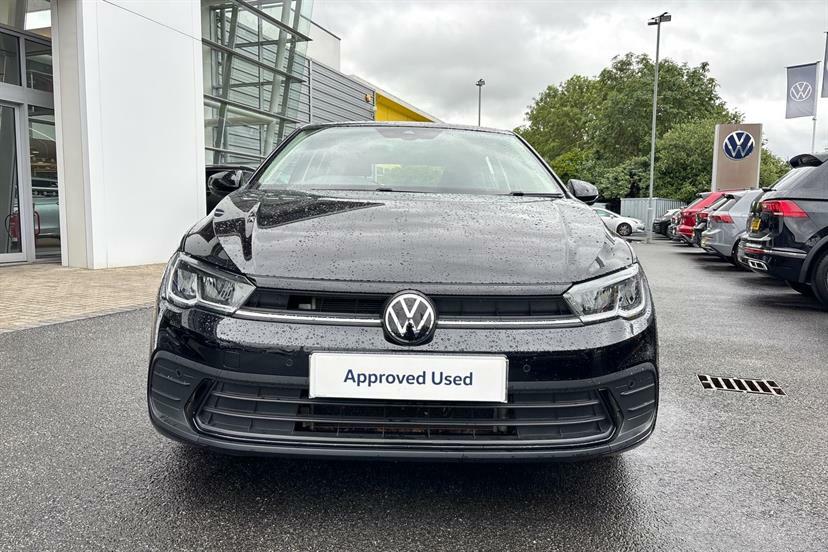 Volkswagen Polo Hatchback Black #12