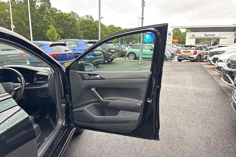Volkswagen Polo Hatchback Black #23