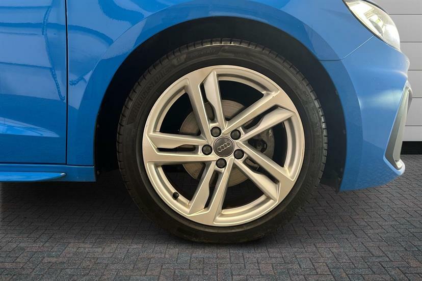 Audi A1 25 Tfsi S Line White #5