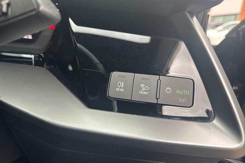 Audi A3 A3 Sportback 35 Tfsi Technik Grey #27