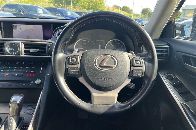 Lexus IS Is 300H Premier Cvt Silver #24