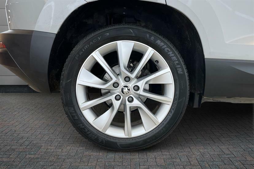Skoda Karoq 1.5 Tsi Se L Dsg Grey #4