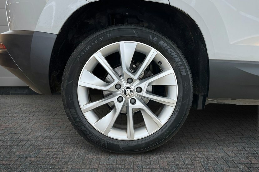 Skoda Karoq 1.5 Tsi Act Se L Suv Dsg 150 Ps AO21EOL Grey #5