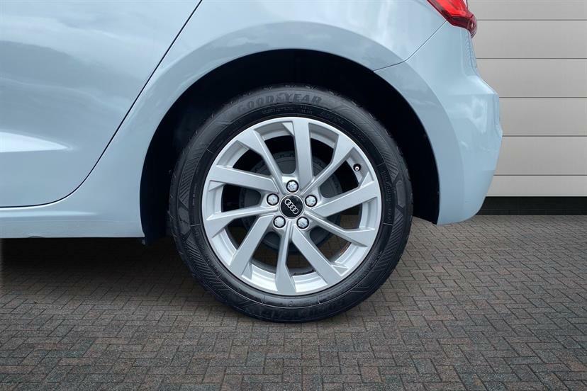 Audi A1 25 Tfsi Sport S Tronic Grey #4