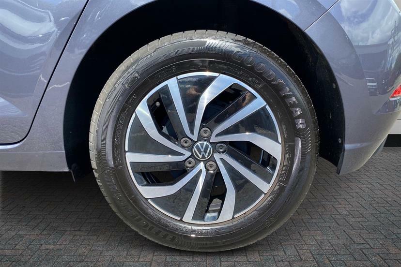 Volkswagen Polo 1.0 Tsi Life Grey #5