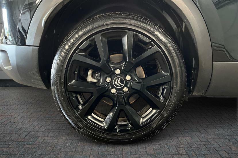 Citroen C5 Aircross 1.6 Plug-in Hybrid 225 Black Edition E-eat8 Black #4