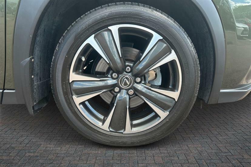 Lexus UX 250H 2.0 Cvt Without Nav  #5