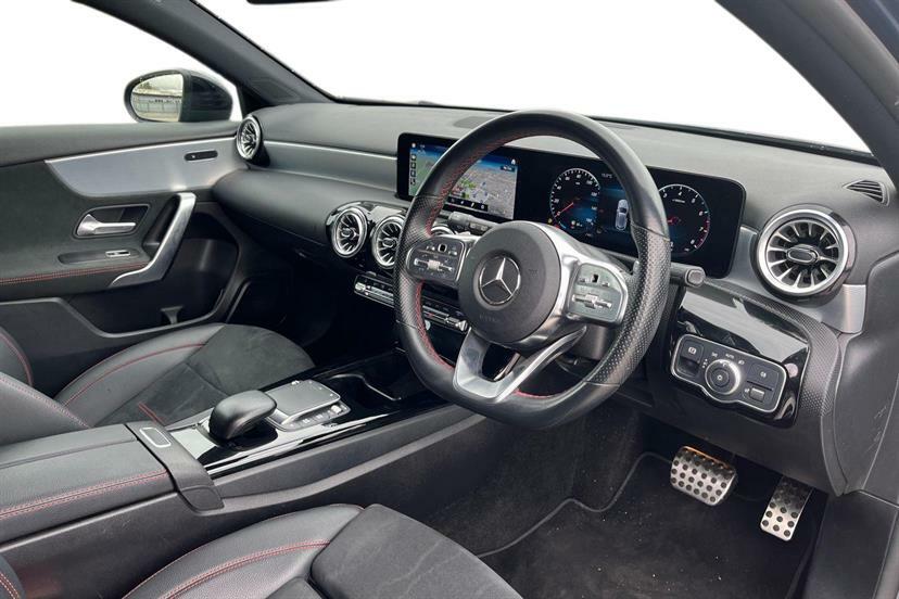 Mercedes-Benz A Class A180 Amg Line Executive Blue #4