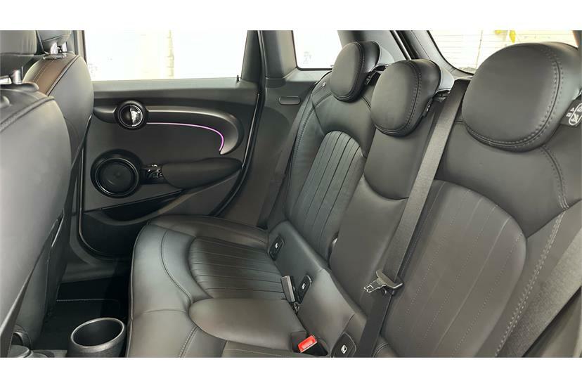 Mini Hatch 1.5 Cooper Exclusive Premium Plus Black #10