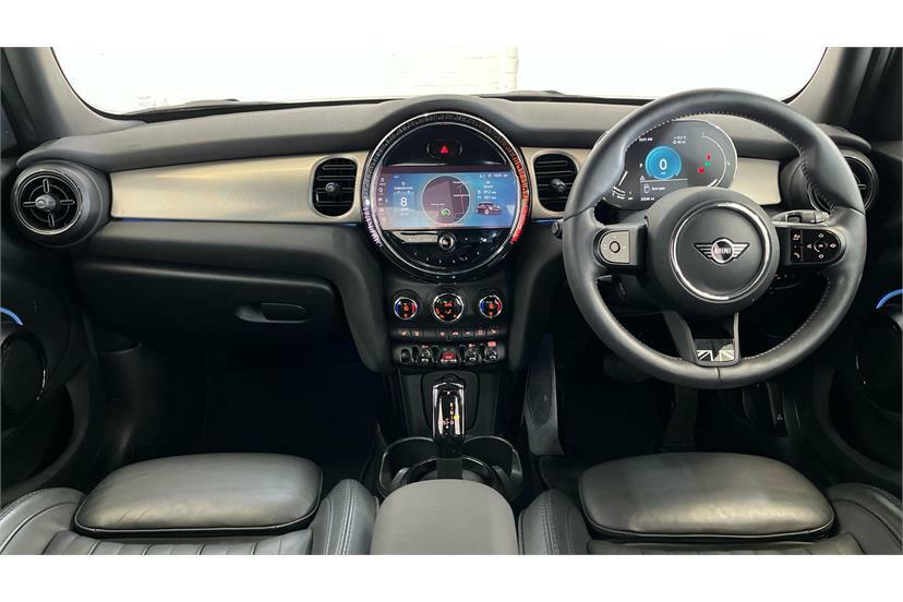 Mini Hatch 1.5 Cooper Exclusive Premium Plus Black #2