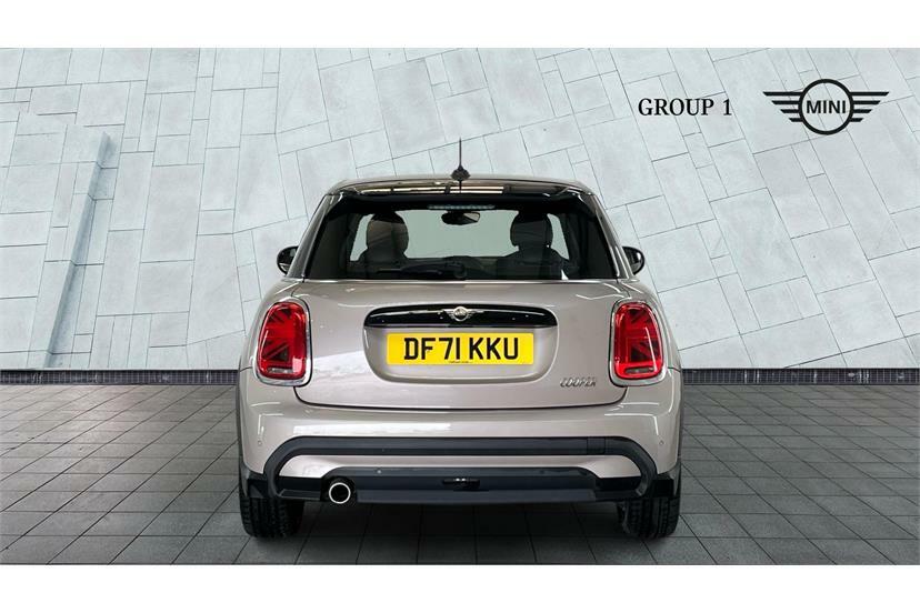 Mini Hatch 1.5 Cooper Exclusive Premium Plus Black #13