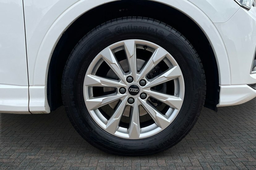 Audi Q3 1.5 Tfsi Cod 35 Sport Suv S Tronic 150 PK21OUW White #5