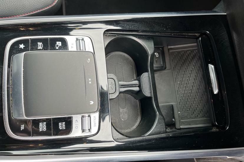 Mercedes-Benz GLB Class   #15