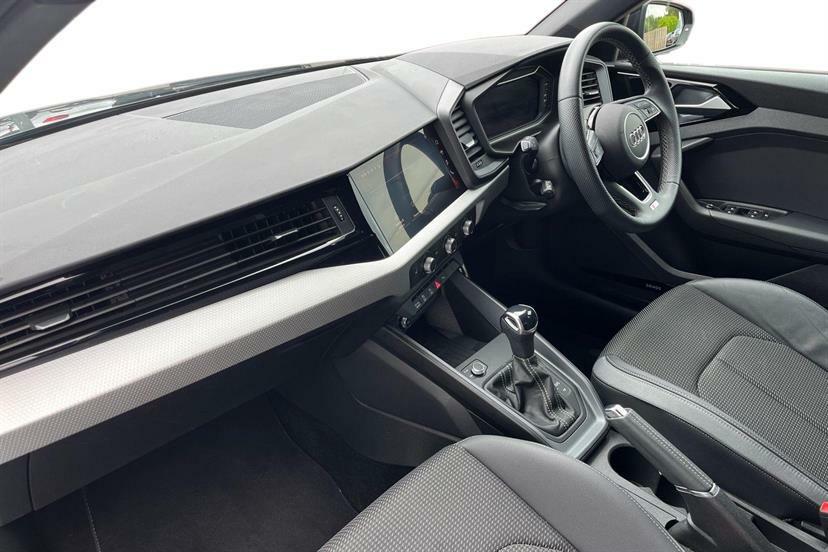 Audi A1 30 Tfsi S Line S Tronic Tech Pack Black #2