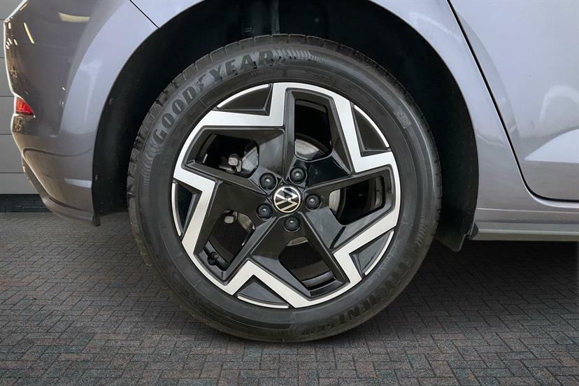 Volkswagen Polo 1.0 Tsi 115 R-line Dsg Grey #5