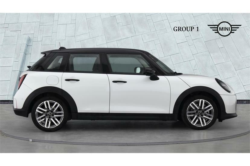 Mini Hatch 1.5 C Classic White #3