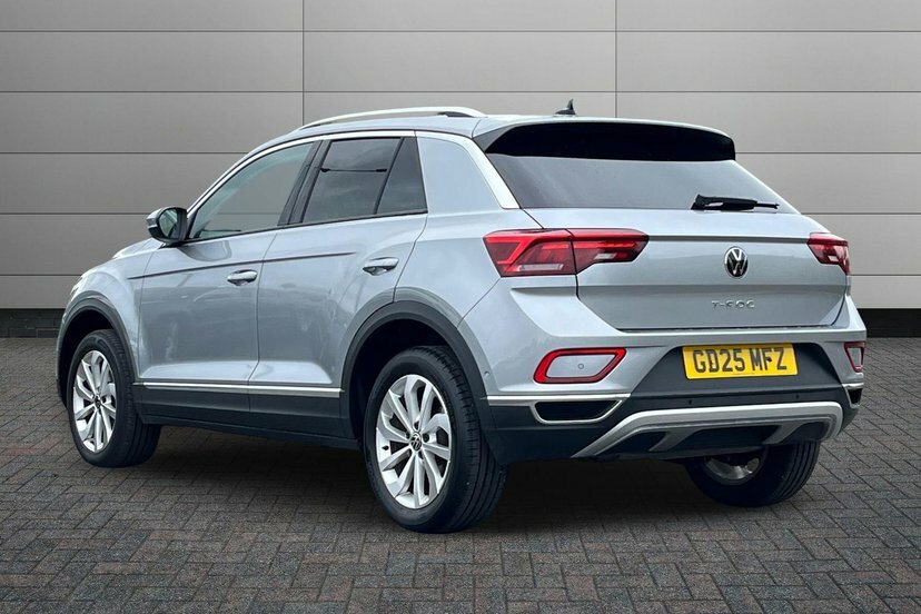 Volkswagen T-Roc 1.5 Tsi Style Suv 150 Ps GD25MFZ Silver #3