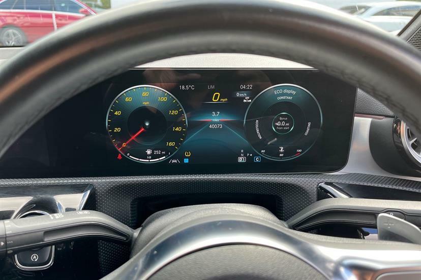 Mercedes-Benz CLA Class 200 Amg Line Premium Tip Grey #5