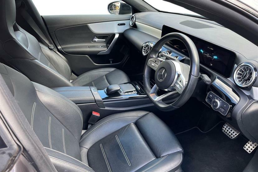Mercedes-Benz CLA Class 200 Amg Line Premium Tip Grey #4