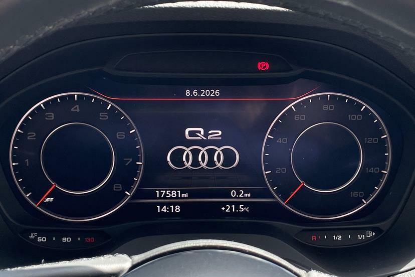 Audi Q2 35 Tfsi Sport S Tronic Black #6