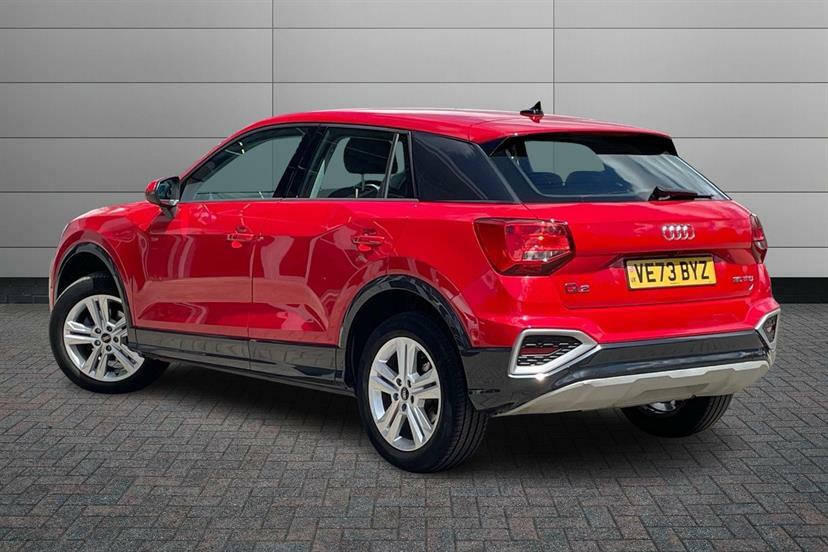 Audi Q2 35 Tfsi Sport S Tronic Black #2