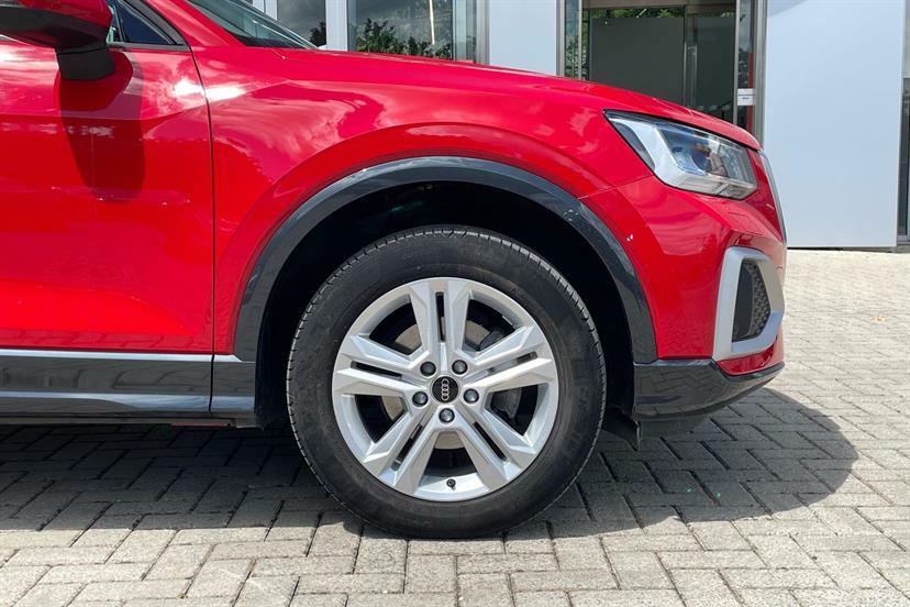Audi Q2 30 Tfsi Black Edition Black #13
