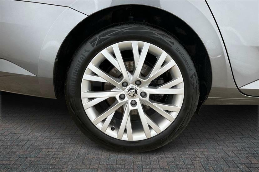Skoda Superb 1.5 Tsi Se L Dsg Grey #4