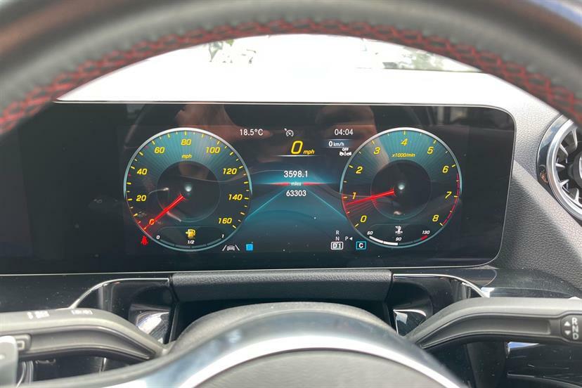 Mercedes-Benz GLA Class 200 Amg Line Premium Grey #5