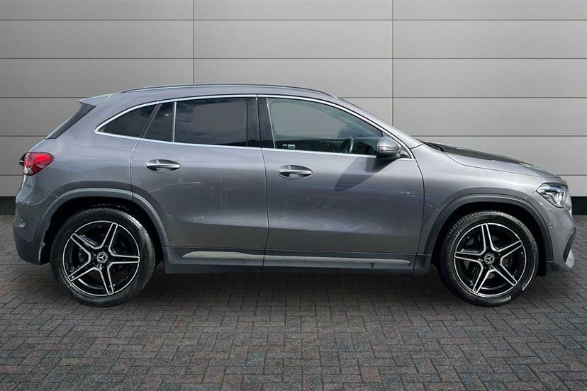 Mercedes-Benz GLA Class 200 Amg Line Premium Grey #2