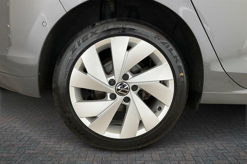 Volkswagen Golf 1.5 Tsi 204 Match Ehybrid Dsg GK75BZU Grey #5