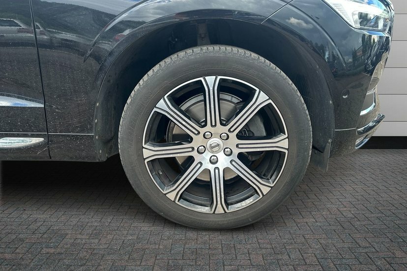 Volvo XC60 2.0 B5 Mhev Inscription Pro Suv Hybrid KS69NTV Black #5