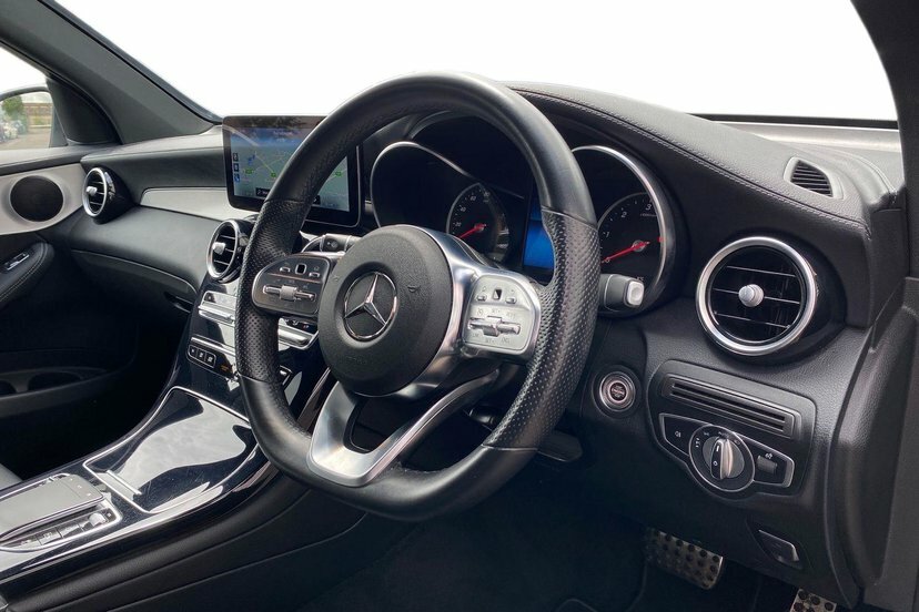 Mercedes-Benz GLC Class Glc220d Amg Line Suv 4 Matic OY71XUN Black #5