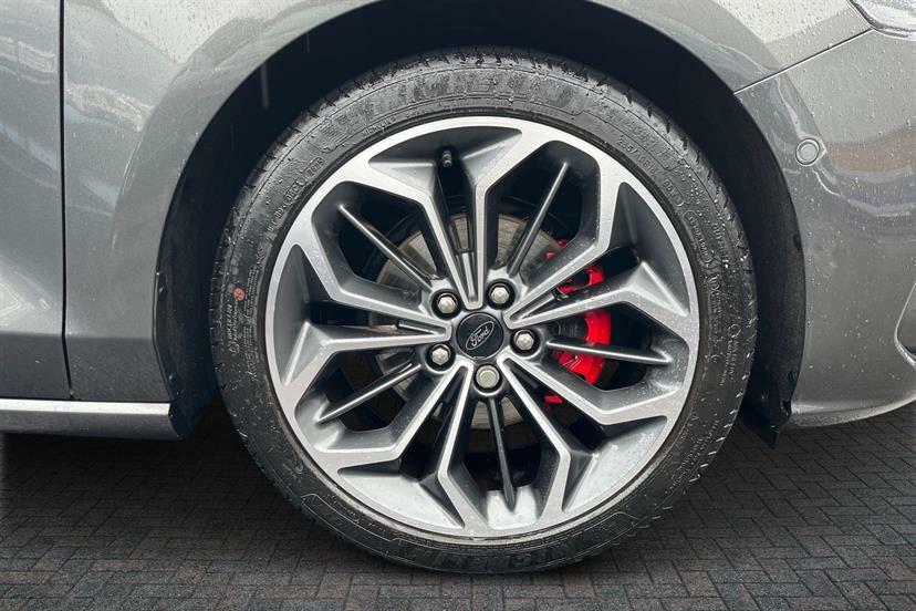 Ford Focus 1.0 Ecoboost Hybrid Mhev 155 St-line X Grey #4