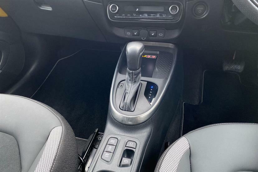 Toyota Aygo X Edge White #34