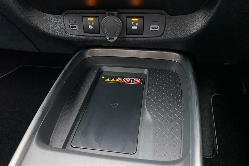 Toyota Aygo X Edge White #37