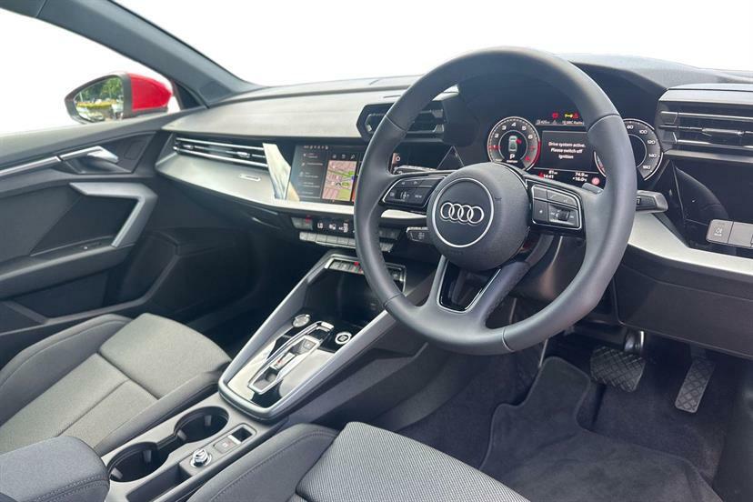 Audi A3 1.5 Tfsi 116 Sport S Tronic Red #5