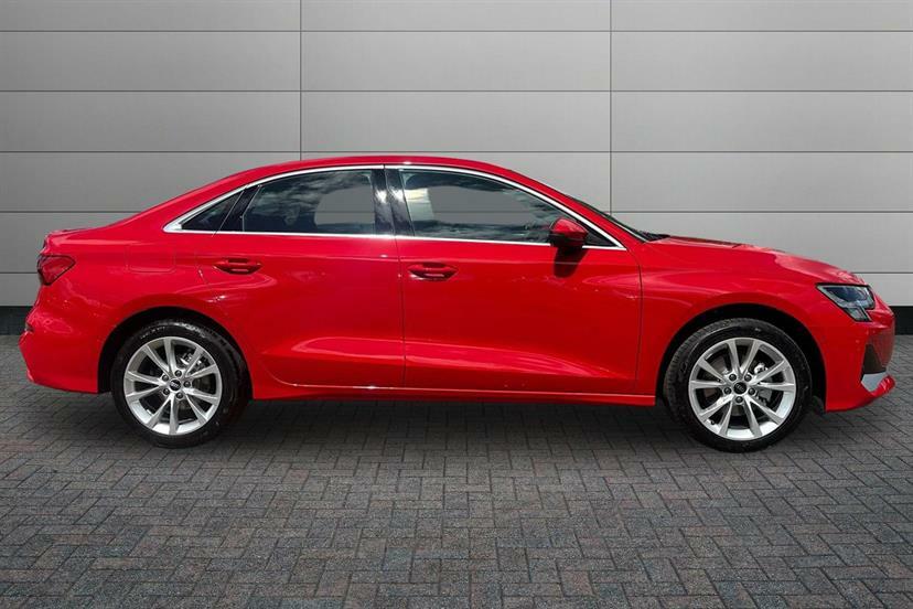 Audi A3 1.5 Tfsi 116 Sport S Tronic Red #3