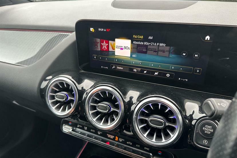 Mercedes-Benz GLA Class Suv Grey #15