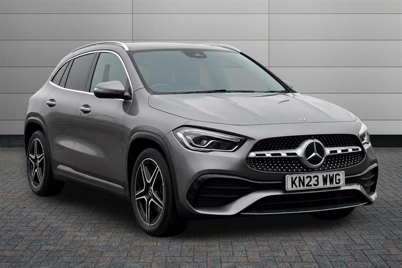 Mercedes-Benz GLA Class 200 Amg Line Premium Grey