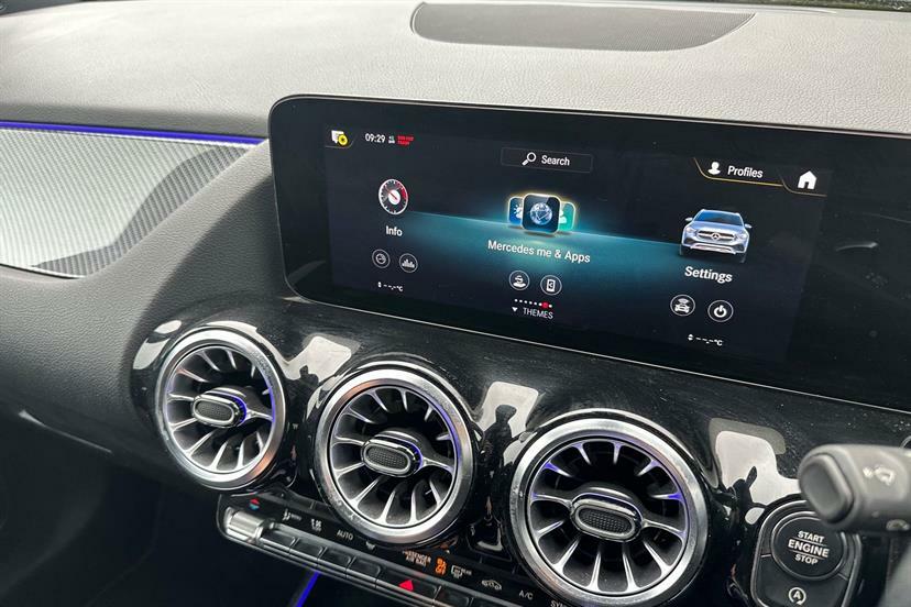 Mercedes-Benz GLA Class Suv Grey #20