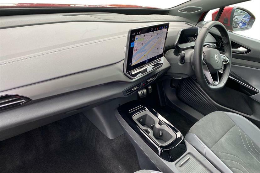 Volkswagen ID.5 210Kw Match Pro 77Kwh Black #2
