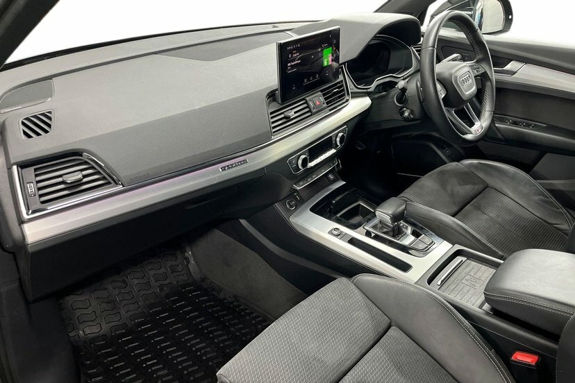 Audi Q5 2.0 Tfsi 45 S Line Suv S Tronic Quattro AO71MDN Black #2