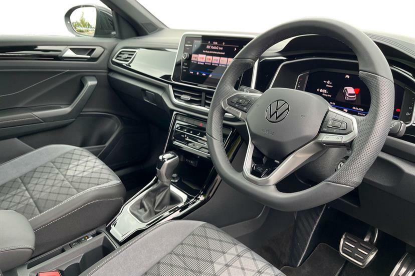 Volkswagen T-Roc 1.5 Tsi R-line Dsg Black #5
