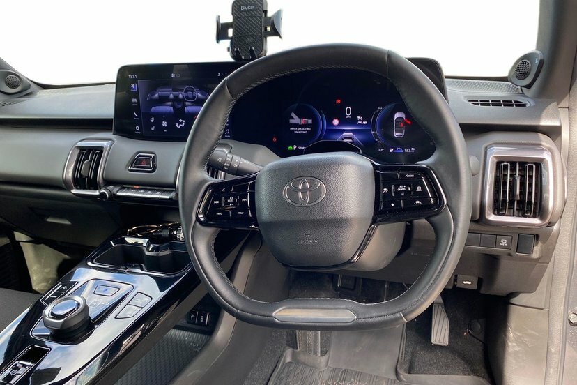 Toyota Urban Cruiser 61Kwh Excel Suv 174 Ps Grey #6