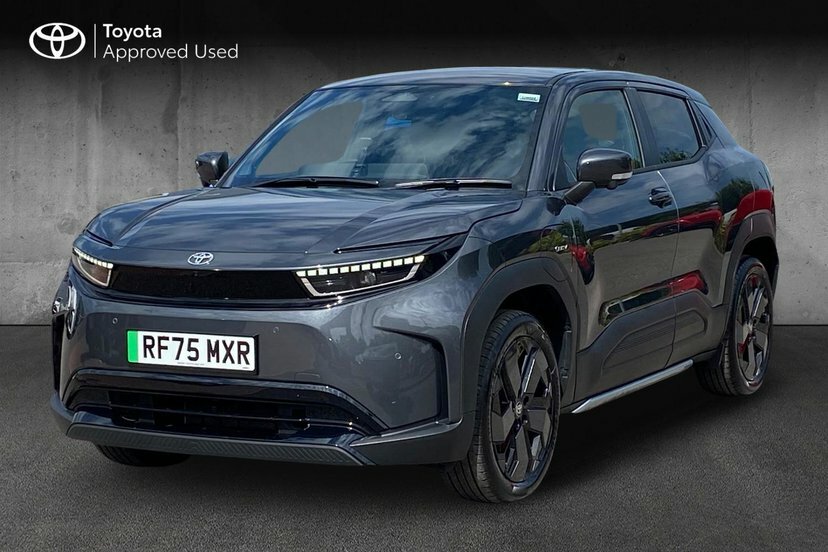 Toyota Urban Cruiser 61Kwh Excel Suv 174 Ps Grey #3