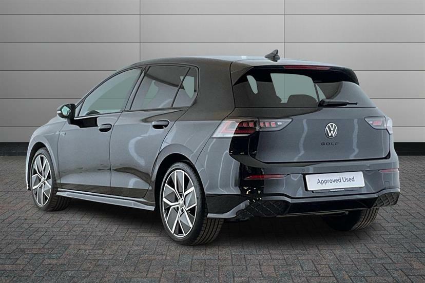 Volkswagen Golf 1.5 Tsi 150 Black Edition Black #3