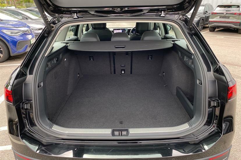 Volkswagen Passat 1.5 Tsi Ehybrid R-line Dsg Blue #10