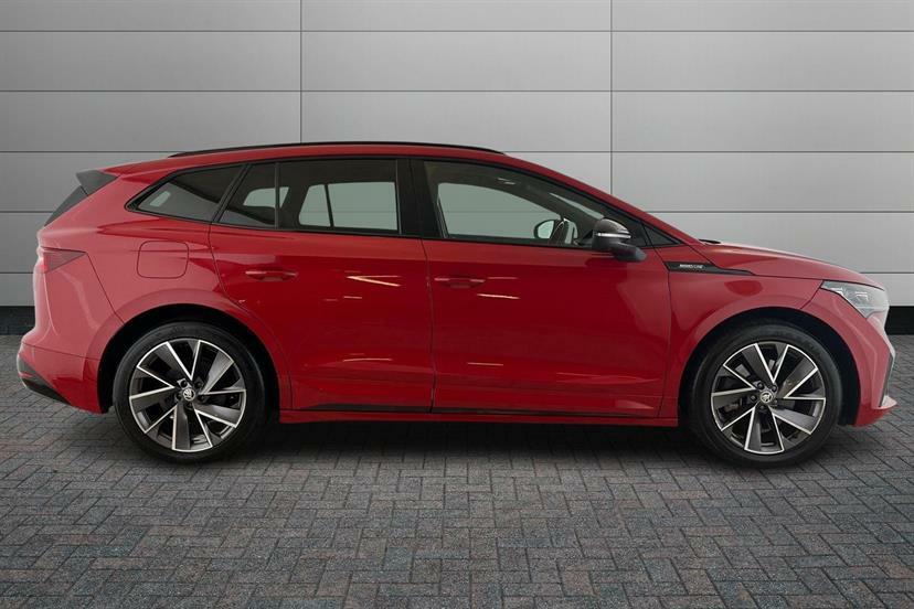 Skoda ENYAQ 195Kw 80X Sportline 82Kwh 4X4 Red #3