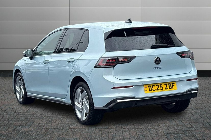 Volkswagen e-Golf 1.5 Tsi Ehybrid 19.7Kwh Gte Hatchback P Blue #3