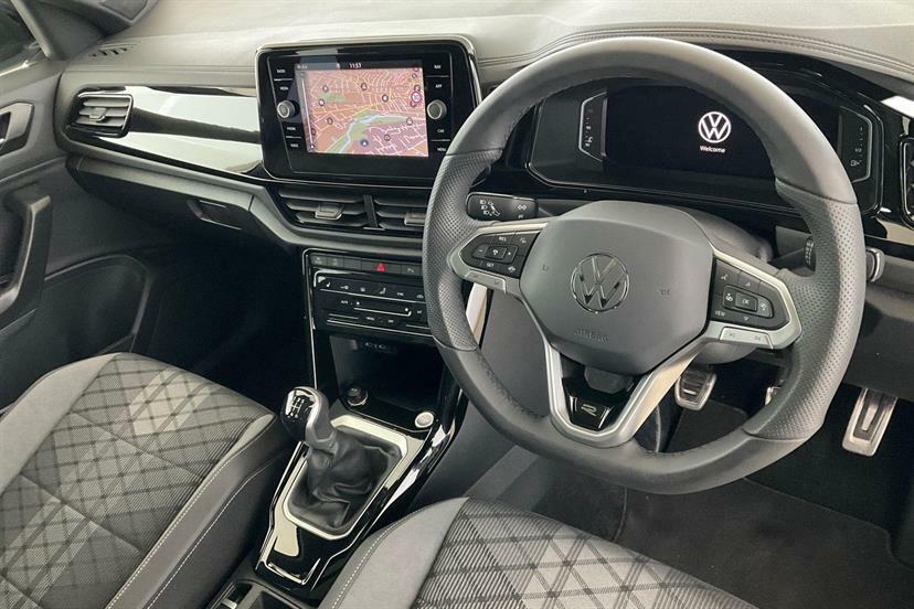 Volkswagen T-Roc 1.5 Tsi Black Edition Plus Black #5